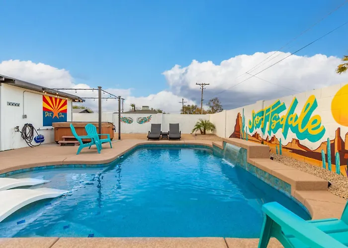 Modern Sw Family Retreat-pool-hot Tub-firepit